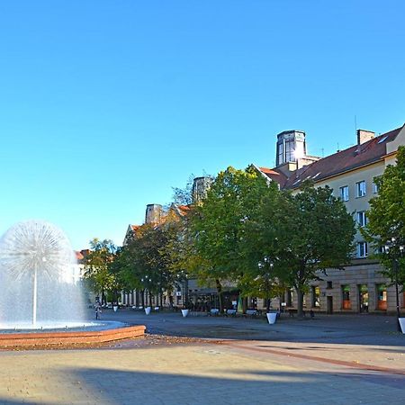 Sparrow Flat Old Town Apartment Tychy Eksteriør billede